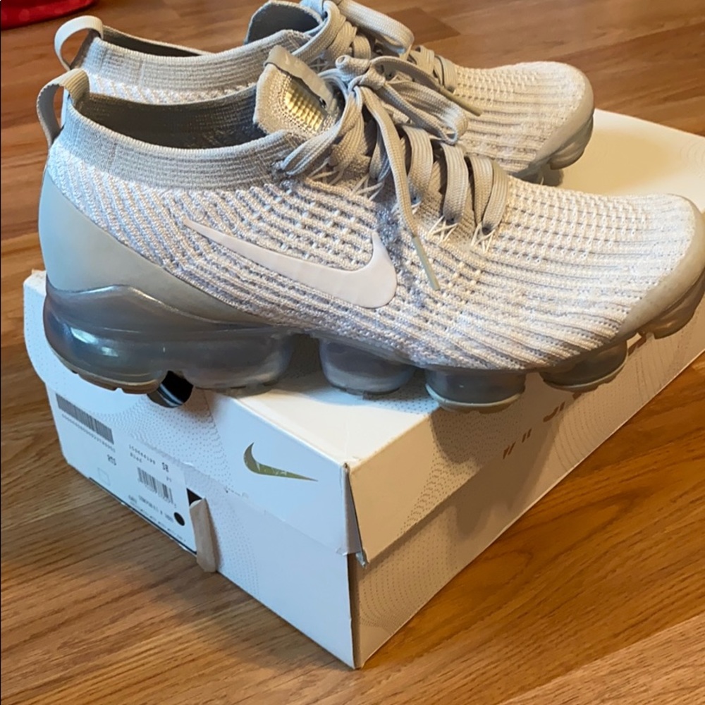 Vapor max Nike sneakers